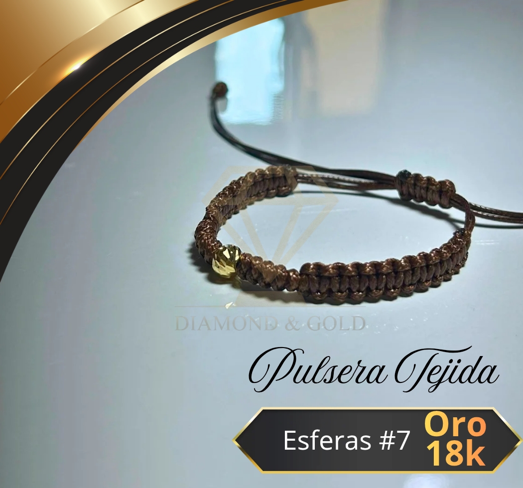 Pulsera tejida